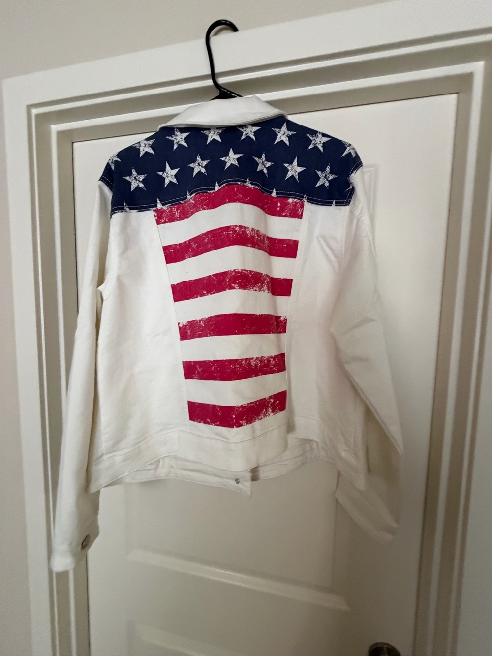 Studio Works White denim Jacket with Stars and Stripes design - Picture 2 of 2